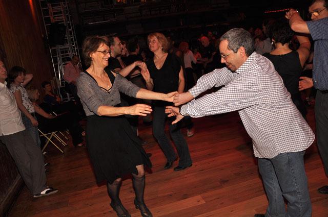 min 2011 02 20 station danse 085
